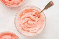 Velvety Cream Cheese Cookie Icing