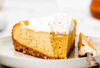 Spiced Chai Pumpkin Cheesecake