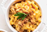 Fiery Tangy Chicken Mac and Cheese