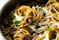 Rich Mushroom Pasta Sauce