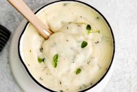 Creamy Garlic Parmesan Sauce