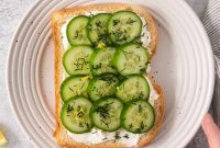 Refreshing Cucumber Cream Cheese Sandwiches