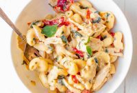 Rustic Tuscan Chicken Mac and Cheese Bake