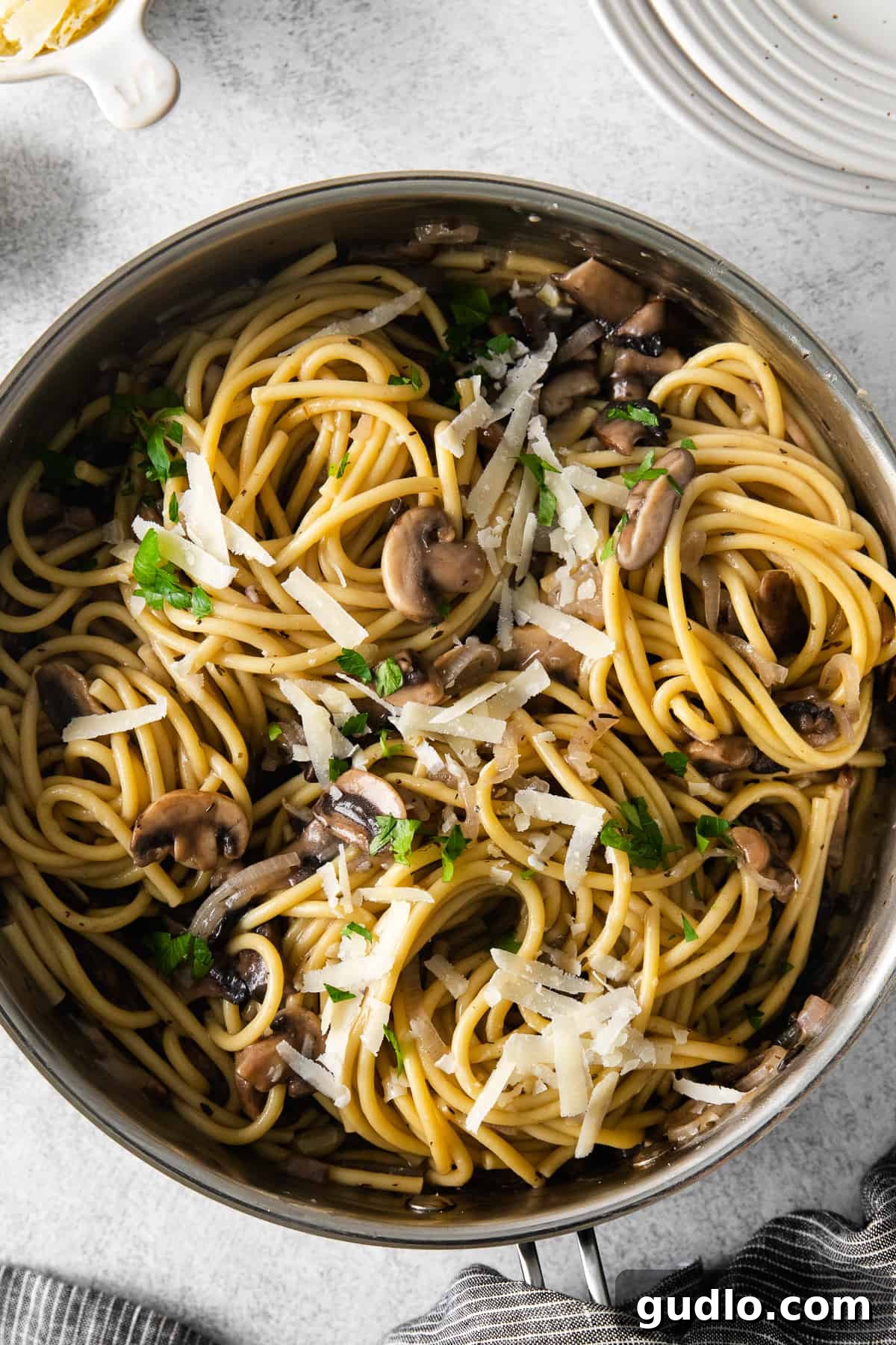 mushroom pasta in pot, ready to be served