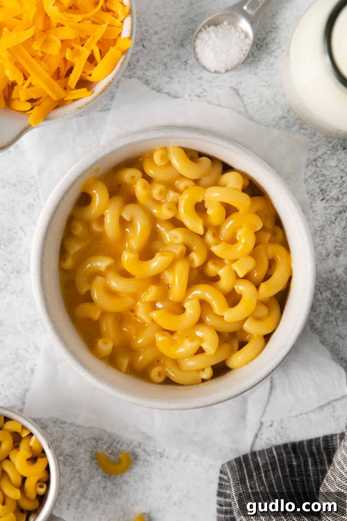 Microwave Mac and Cheese: Quick & Satisfying A final shot of microwave mac and cheese in a bowl.